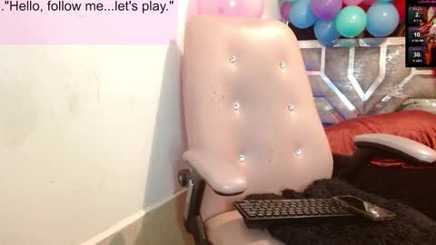 Snapshot of toxxxic_cams chatting on 09.14.25 toxca69 online show from 09.14.25