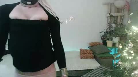 Patrizia online show from 12.23.25