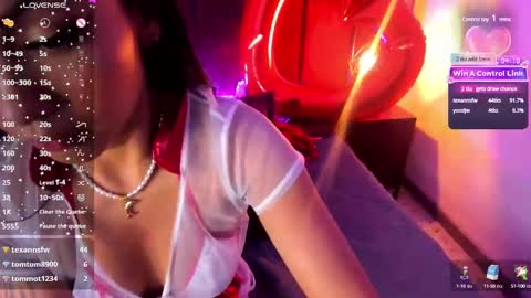 tracy online show from 02.15.25