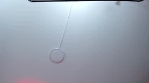 Juliana Giiraldo  online show from 10.04.25