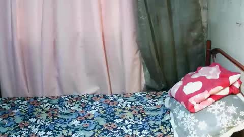 transhottie28 online show from 11.03.25