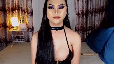 Snapshot of transuniverseph chatting on 03.09.25 TransUNIVERSEph online show from 03.09.25