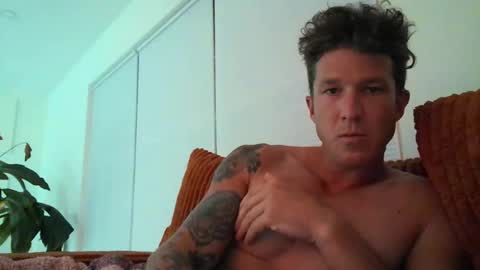 trash_man1989 online show from 11.30.25