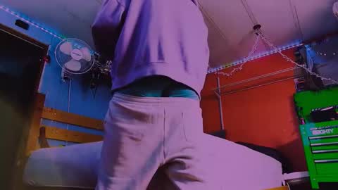 Over Acheiver online show from 02.21.26