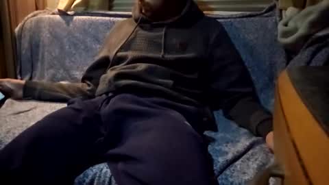 travelbait online show from 10.23.25