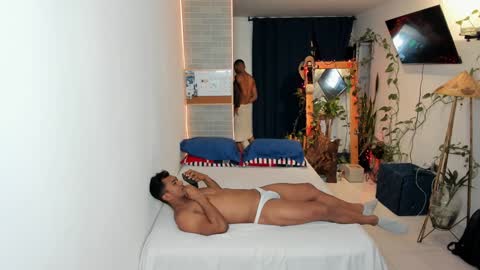 Snapshot of travis_bakerr chatting on 01.19.25 travis bakerr online show from 01.19.25