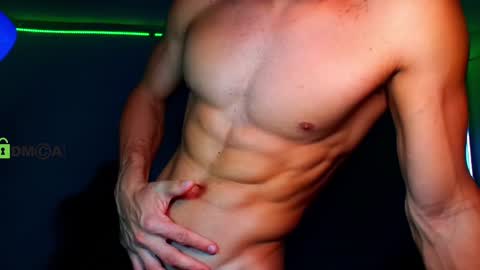 TRAVIS. online show from 12.04.24