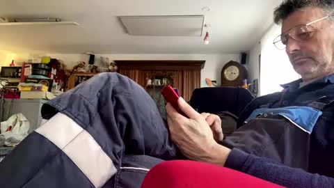 trebgeis1 online show from 02.17.25