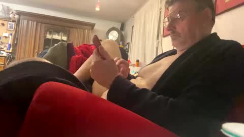 trebgeis1 online show from 02.18.25