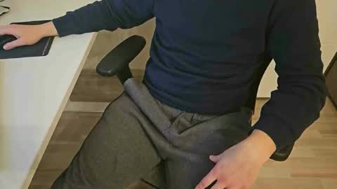 Snapshot of tree1989 chatting on 01.03.25 tree1989 online show from 01.03.25