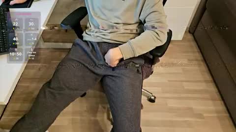 Snapshot of tree1989 chatting on 11.11.25 tree1989 online show from 11.11.25