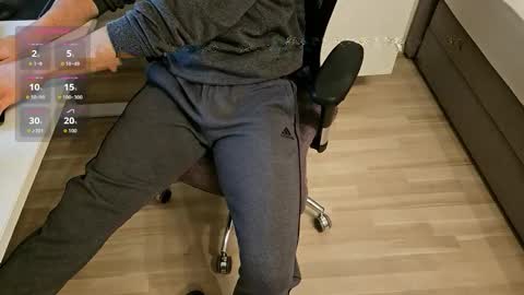 Snapshot of tree1989 chatting on 01.08.26 tree1989 online show from 01.08.26