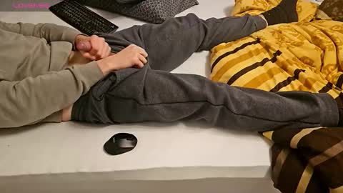 Snapshot of tree1989 chatting on 01.12.26 tree1989 online show from 01.12.26