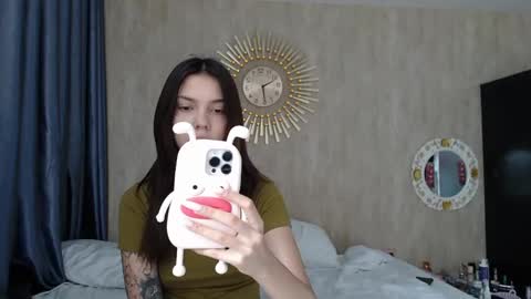 Sarah And Jon online show from 12.13.24