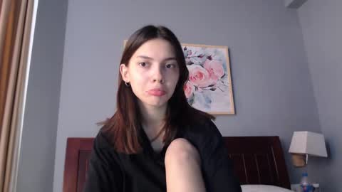 Sarah And Jon online show from 03.02.25