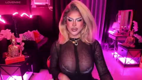 Jade online show from 10.30.25