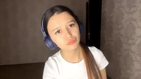 Bella online show from 03.31.26