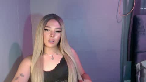 trexie_fucks15 online show from 09.29.25