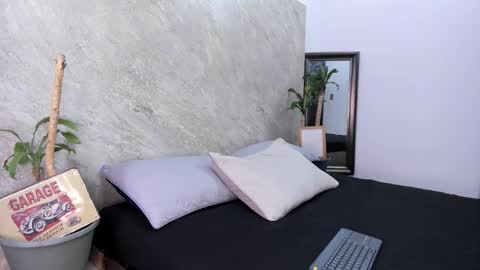 Trey online show from 02.04.26