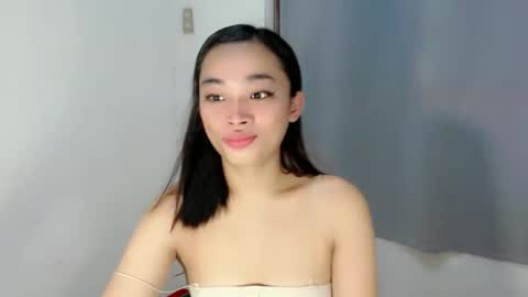tricia_slut online show from 10.18.25