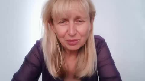 TrinaAdair online show from 12.04.25