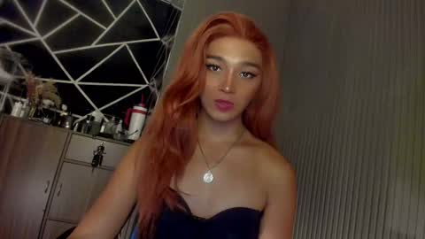 Snapshot of trinityfucksyou chatting on 01.08.25 Ms Ella online show from 01.08.25