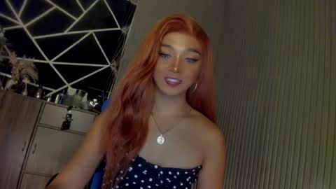 Snapshot of trinityfucksyou chatting on 01.17.25 Ms Ella online show from 01.17.25