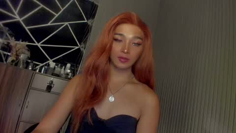 Snapshot of trinityfucksyou chatting on 01.23.25 Ms Ella online show from 01.23.25