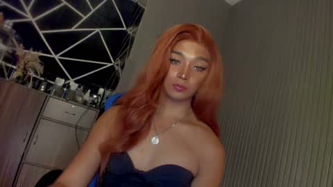 Snapshot of trinityfucksyou chatting on 01.28.25 Ms Ella online show from 01.28.25