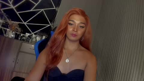 Snapshot of trinityfucksyou chatting on 02.11.25 Ms Ella online show from 02.11.25