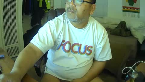 Snapshot of trinsterx chatting on 12.12.24 trinsterx online show from 12.12.24