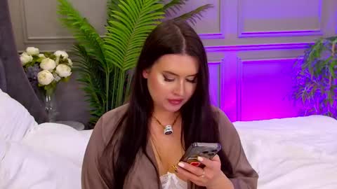 trisha_winslet online show from 09.23.25