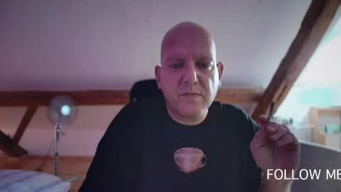 Triton online show from 05.03.26