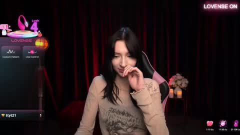 Snapshot of trix_void chatting on 10.24.25 trix_void online show from 10.24.25