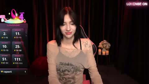 Snapshot of trix_void chatting on 11.05.25 trix_void online show from 11.05.25