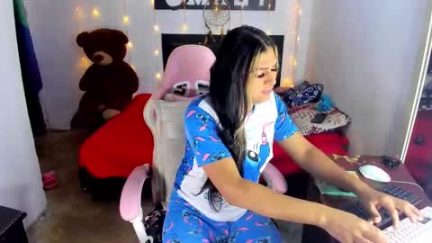 trixxy online show from 01.08.26