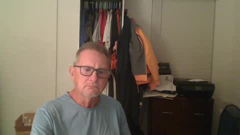 Snapshot of troffer1020 chatting on 12.03.24 Troffer online show from 12.03.24