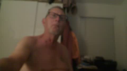 Snapshot of troffer1020 chatting on 02.28.25 Troffer online show from 02.28.25