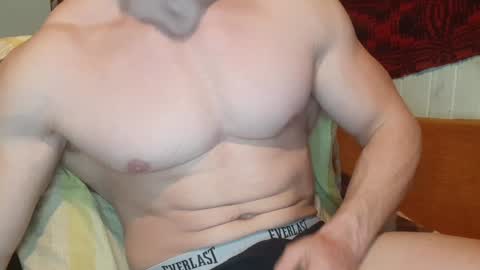 Troncq online show from 01.05.25