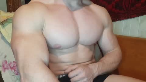 Troncq online show from 02.06.25