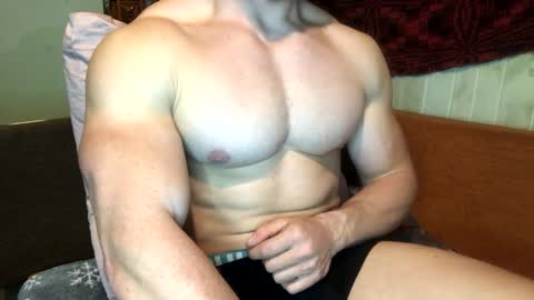 Troncq online show from 03.10.25