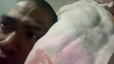 Snapshot of trowermc chatting on 11.19.25 trowermc online show from 11.19.25