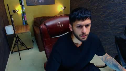 TroyWade online show from 05.10.26