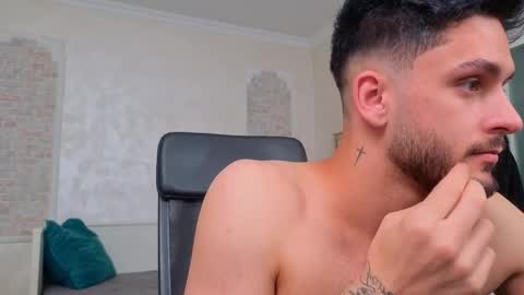 TroyWade online show from 05.11.26