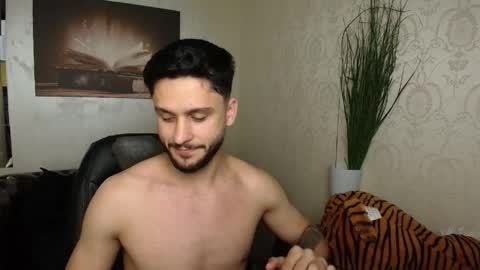 TroyWade online show from 05.22.26