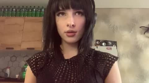 Snapshot of trudymersereau chatting on 03.16.26 Poly online show from 03.16.26