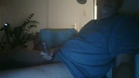 Snapshot of trukturk chatting on 07.25.26 trukturk online show from 07.25.26