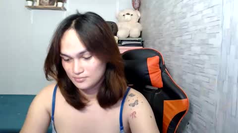 ts_kawaiiass online show from 10.28.25