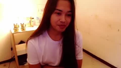 The Girl Named Romantika  online show from 10.14.25