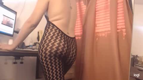 Snapshot of ts_samantha22 chatting on 05.10.26 Samantha Eli online show from 05.10.26